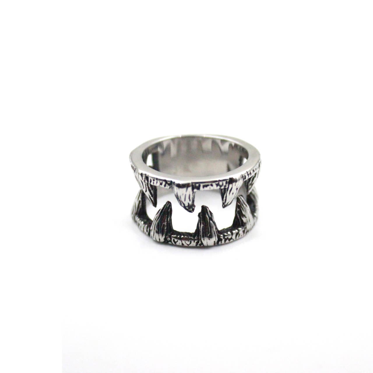 Awaken – wholesale Band/Stackad Ring – Dragon's Fangs tandring A-4530