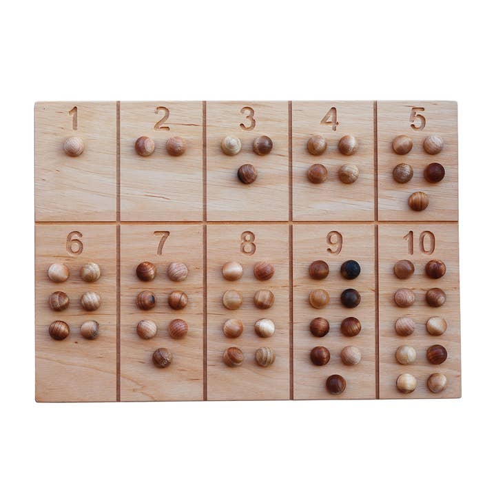 Living Refinery – Großhandel Holzspielzeug – Kinder – Wooden Story Montessori-Zahlentafel mit Kugeln