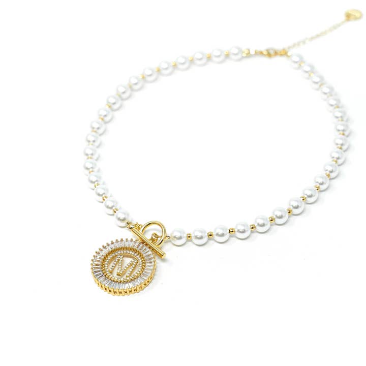 The Sis Kiss - Wholesale Pendant/Charm Necklace - Pearl Chain Radiant Initial Necklace