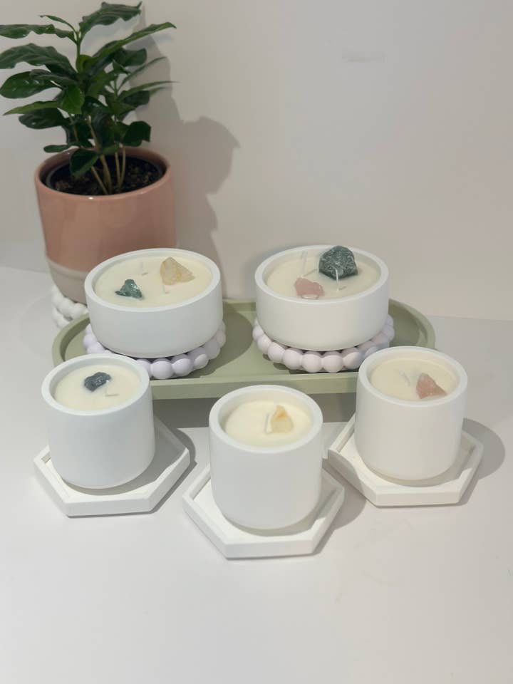 THE MIA CANDLE for wholesale by Color and Pour