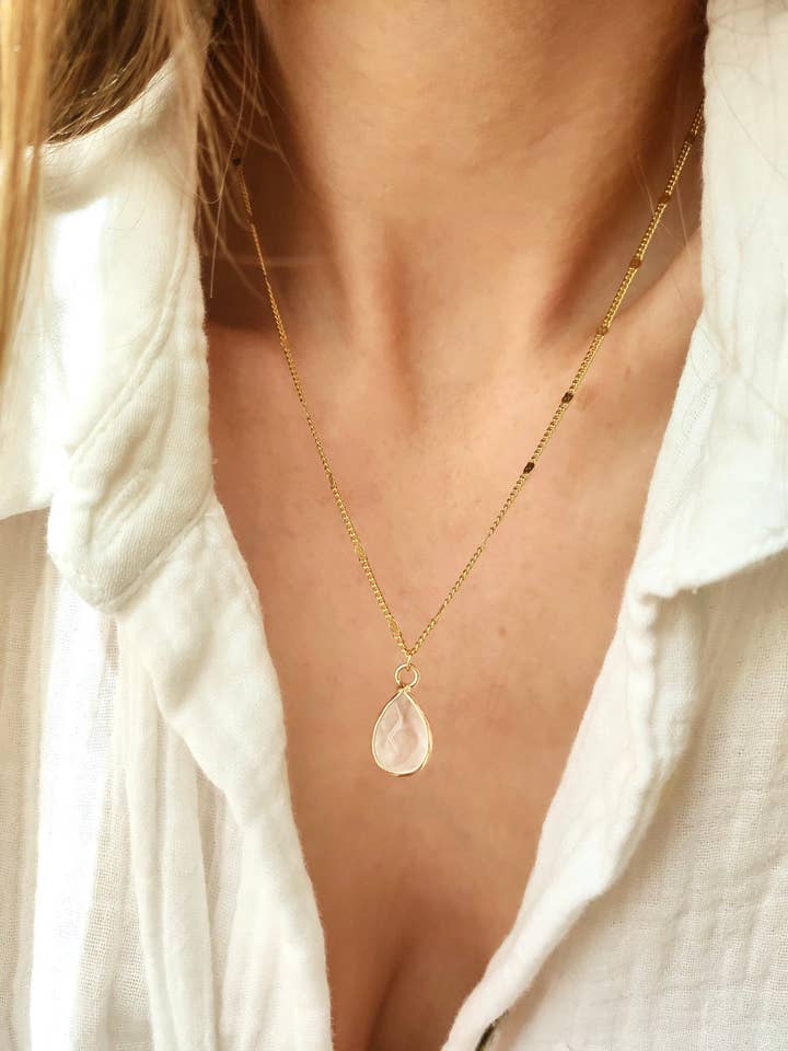 HESTIA necklace for wholesale by L'Atelier d'Artémis