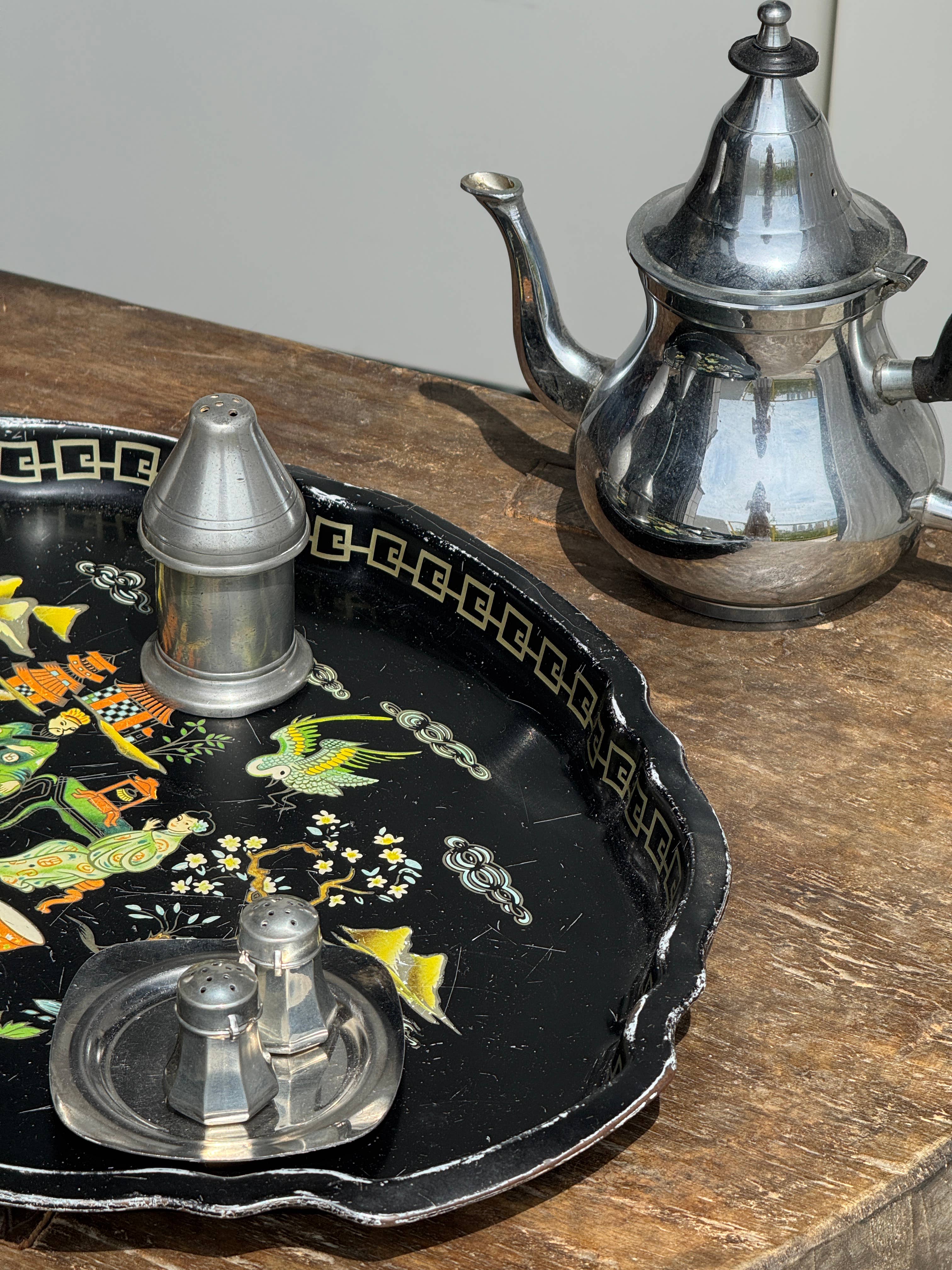 Office Objets - Wholesale Decorative Tray - Vintage black tray Asian theme L449