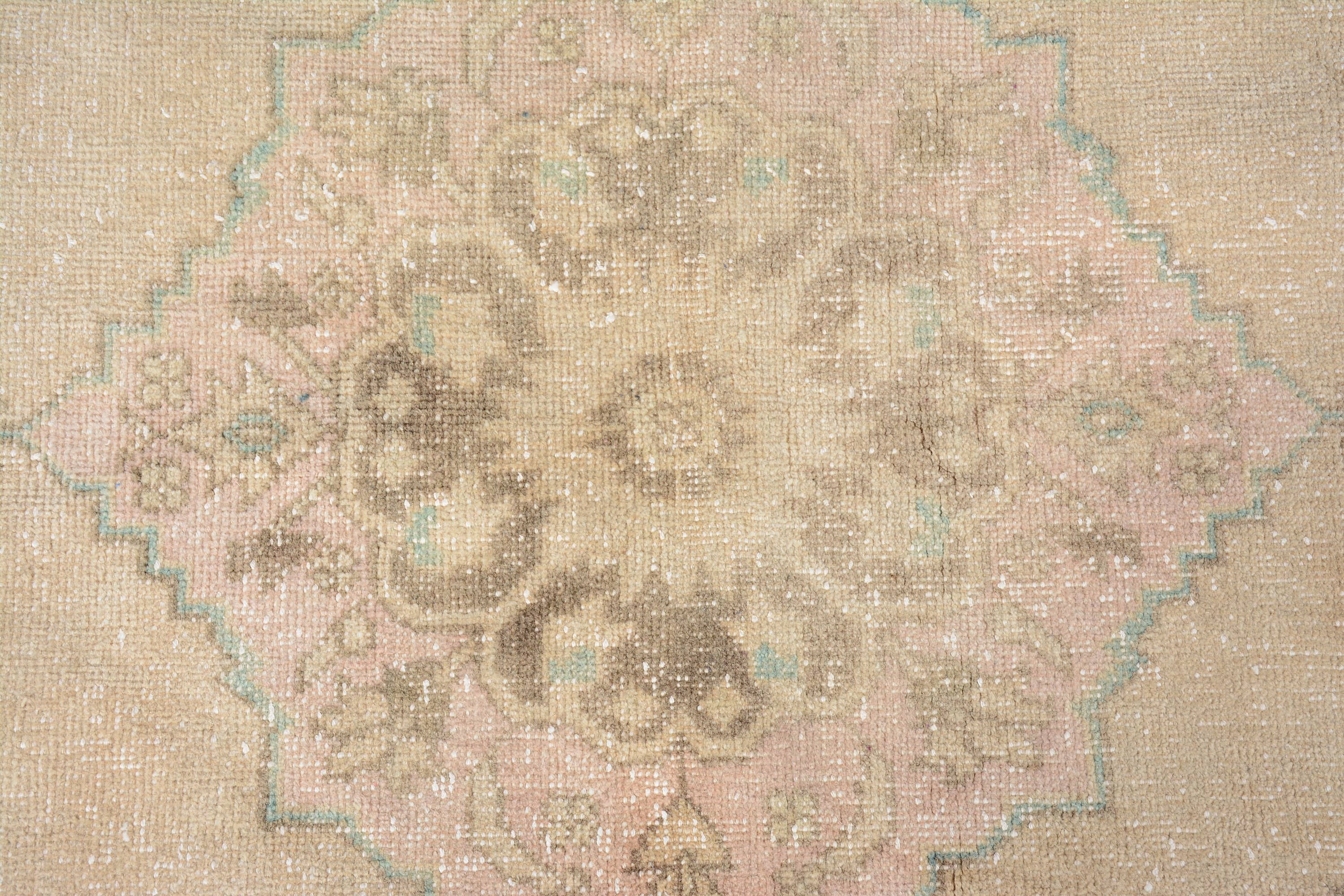 The Loom Wholesale - Wholesale Runner Rug - Vintage Geometric Wool Rug - Beige & Blue6