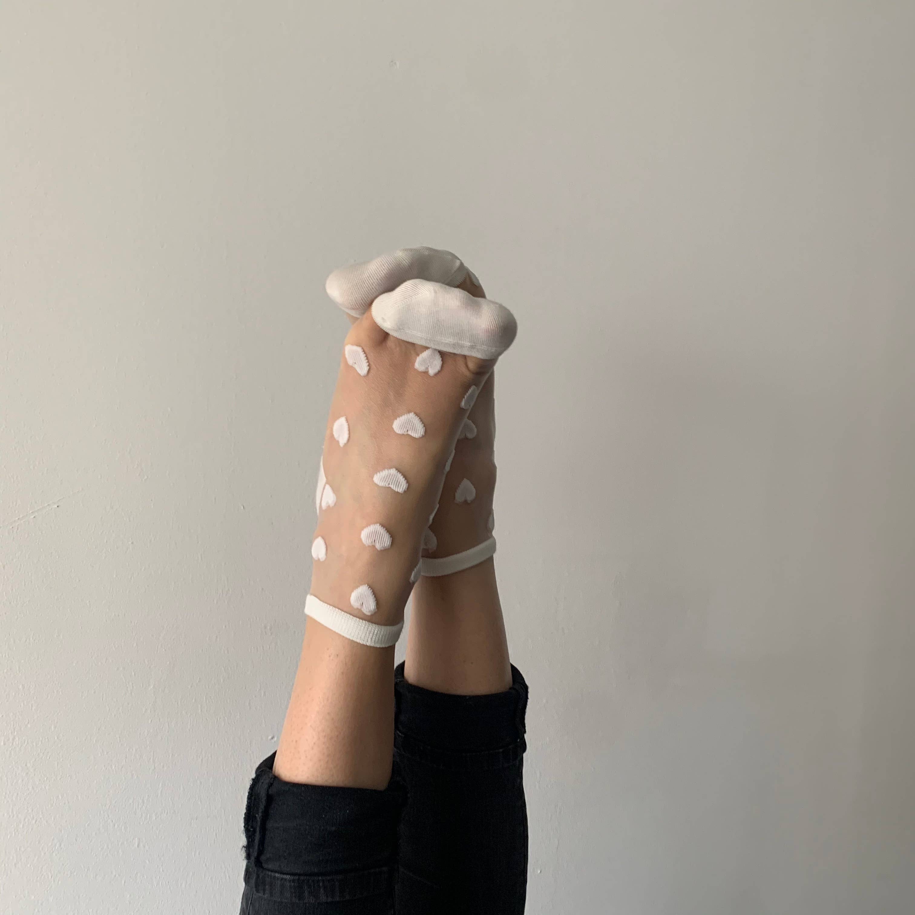 sockette - Wholesale Socks - Women's - Laure Transparent socks with white hearts5