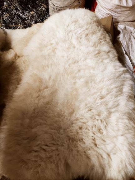 Prima de Sur - Vendita all'ingrosso Tappeto - Tappeti in pelle di pecora bianca (M)5