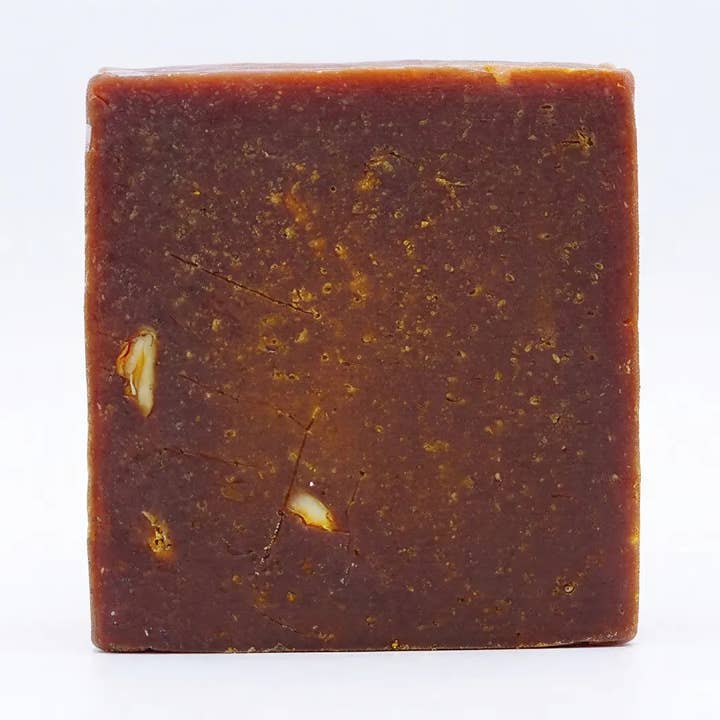 Shampoing & Savon pour le Corps au Curcuma et Suif pour la vente par The Primal