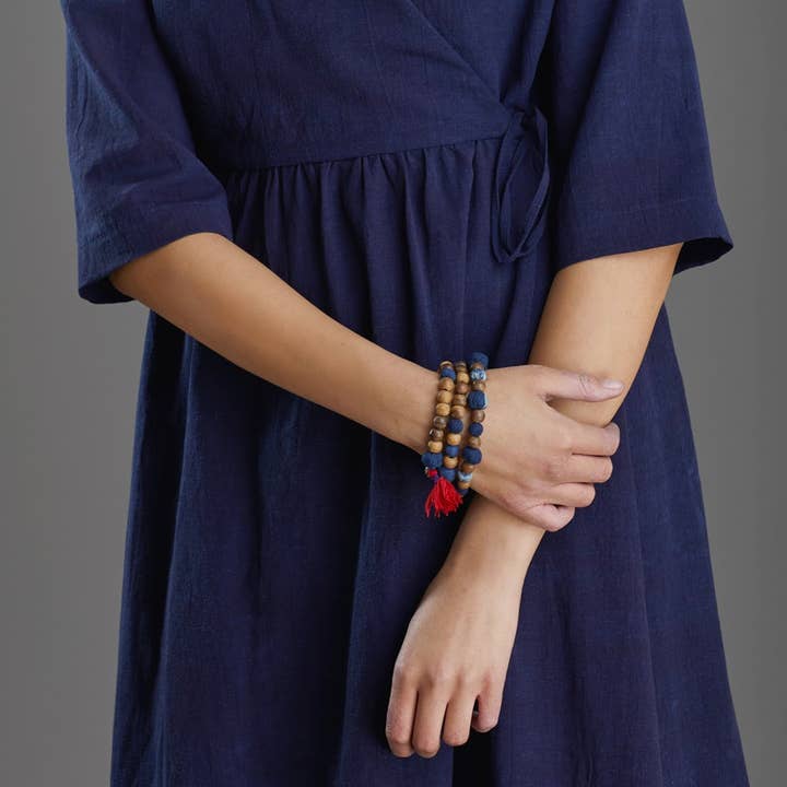 Abalorios en forma de hilo índigo para venta al por mayor de Handwork Studio