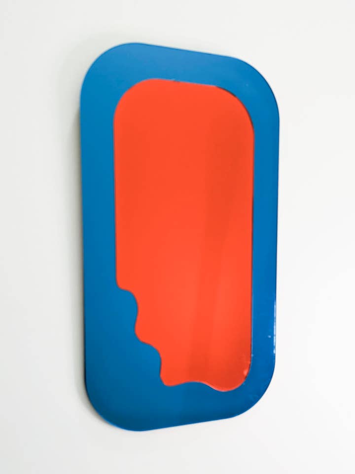 Wackeliger Spiegel in Blaugrün und Rot für den Großhandel von TYST