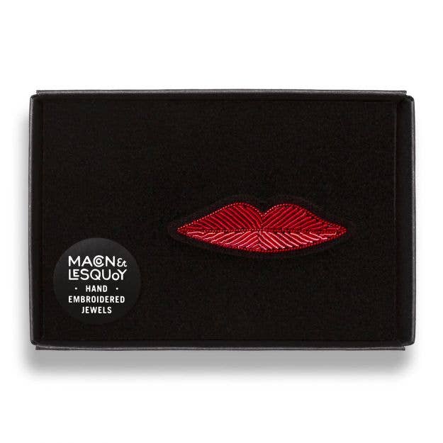 Macon & Lesquoy - Wholesale Brooch - Hand embroidered brooch - Small Mouth1