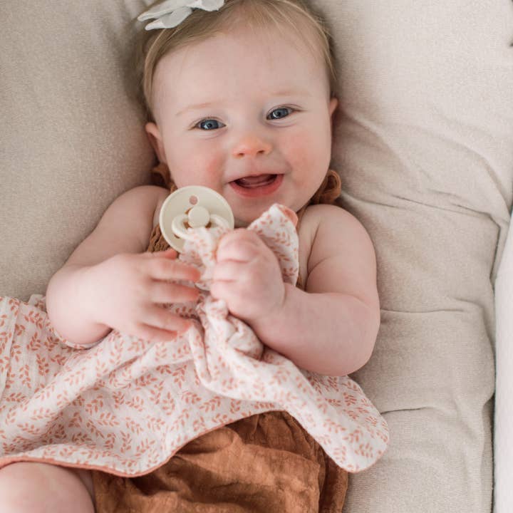 Paci Blanket / Pink for wholesale by Billy Bibs