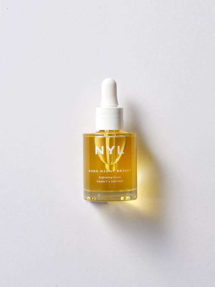 GUTE NACHT BRIGHT Aufhellendes Serum 1 fl oz | 30 ml für den Großhandel von NYL Skincare
