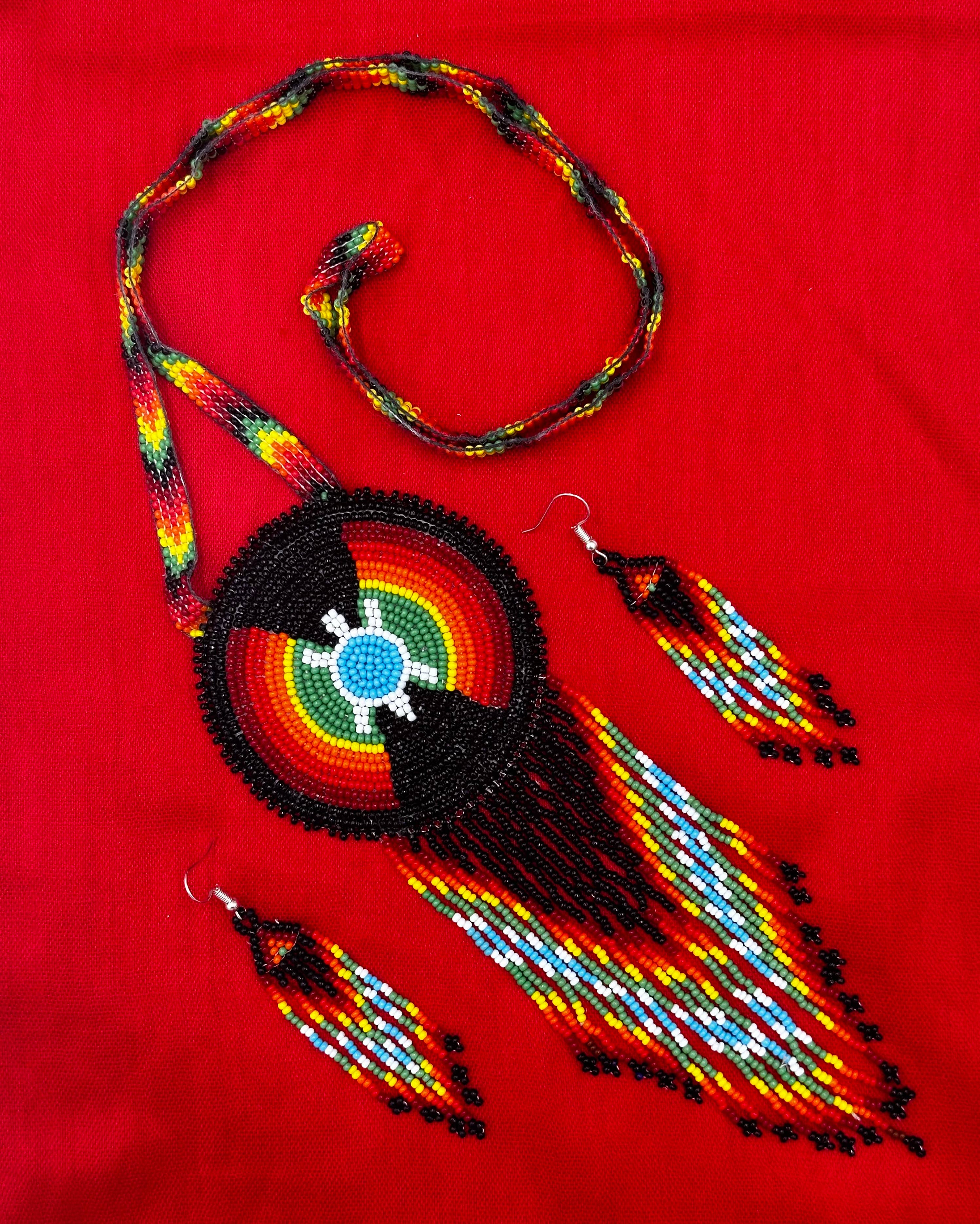 BEADS CORNER - Vente Parures de bijoux - Ensemble de colliers et boucles d'oreilles tortue noire en perles faits à la main8