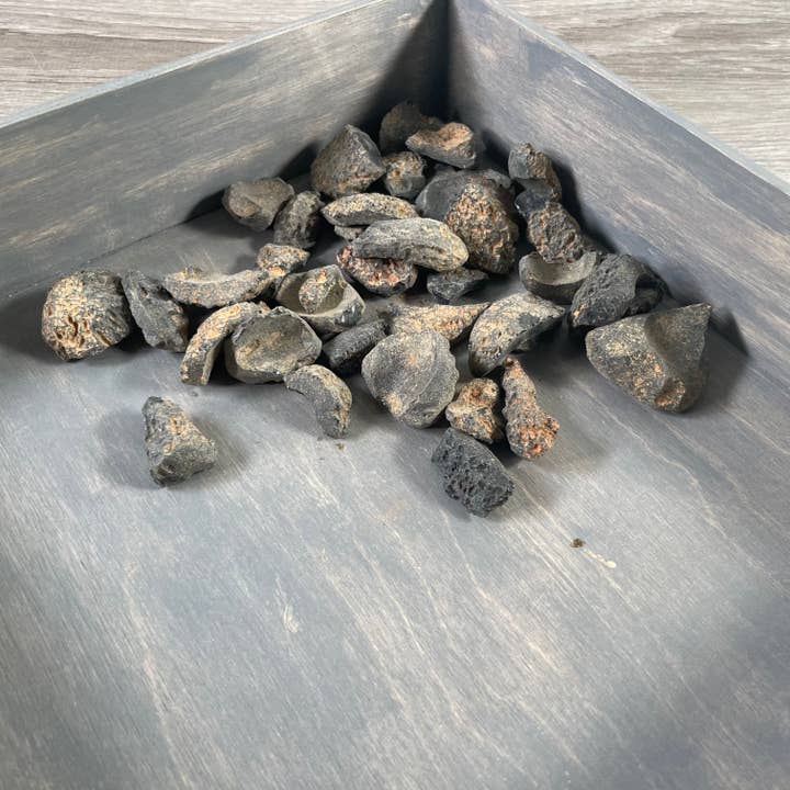 Keystone Crystals - Wholesale Spiritual Stone/Crystal - Rough Tektites by the Pound – Natural Meteoric Glass4