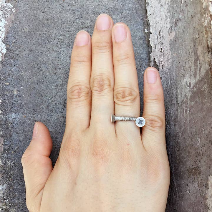 Hur Jewelry – wholesale Cocktail/Statement Ring – Skruv Ring