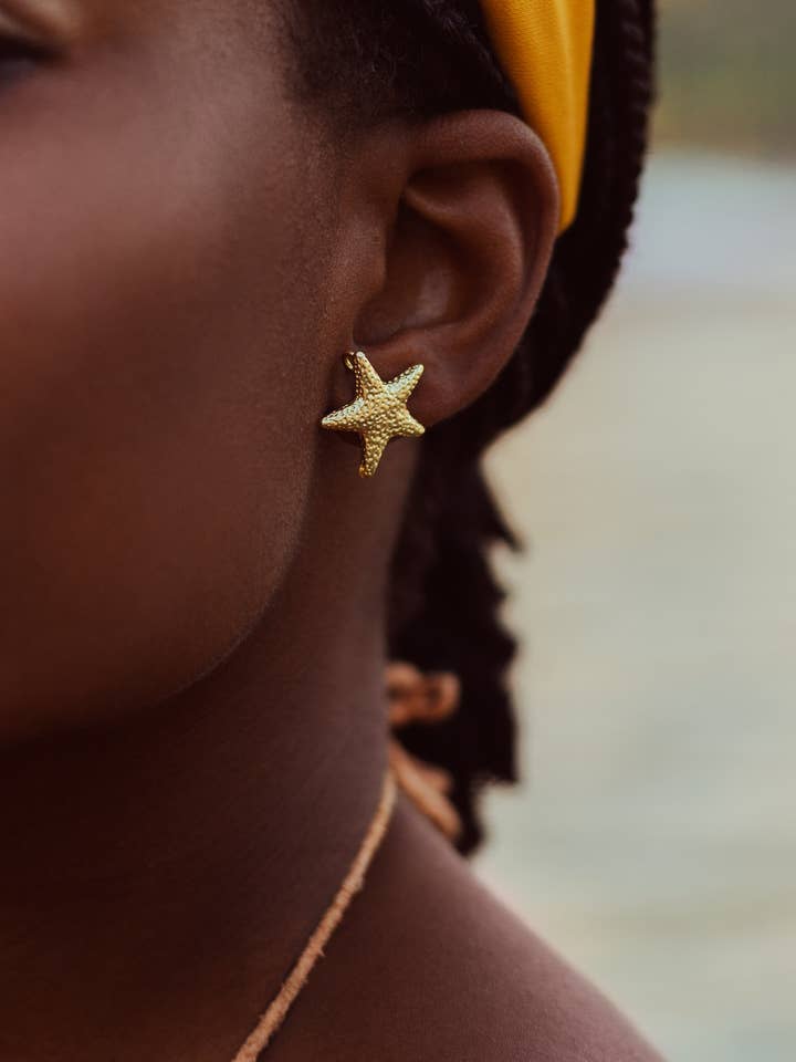 La Estrella Earrings (18k gold) for wholesale by Annabelle Hardie