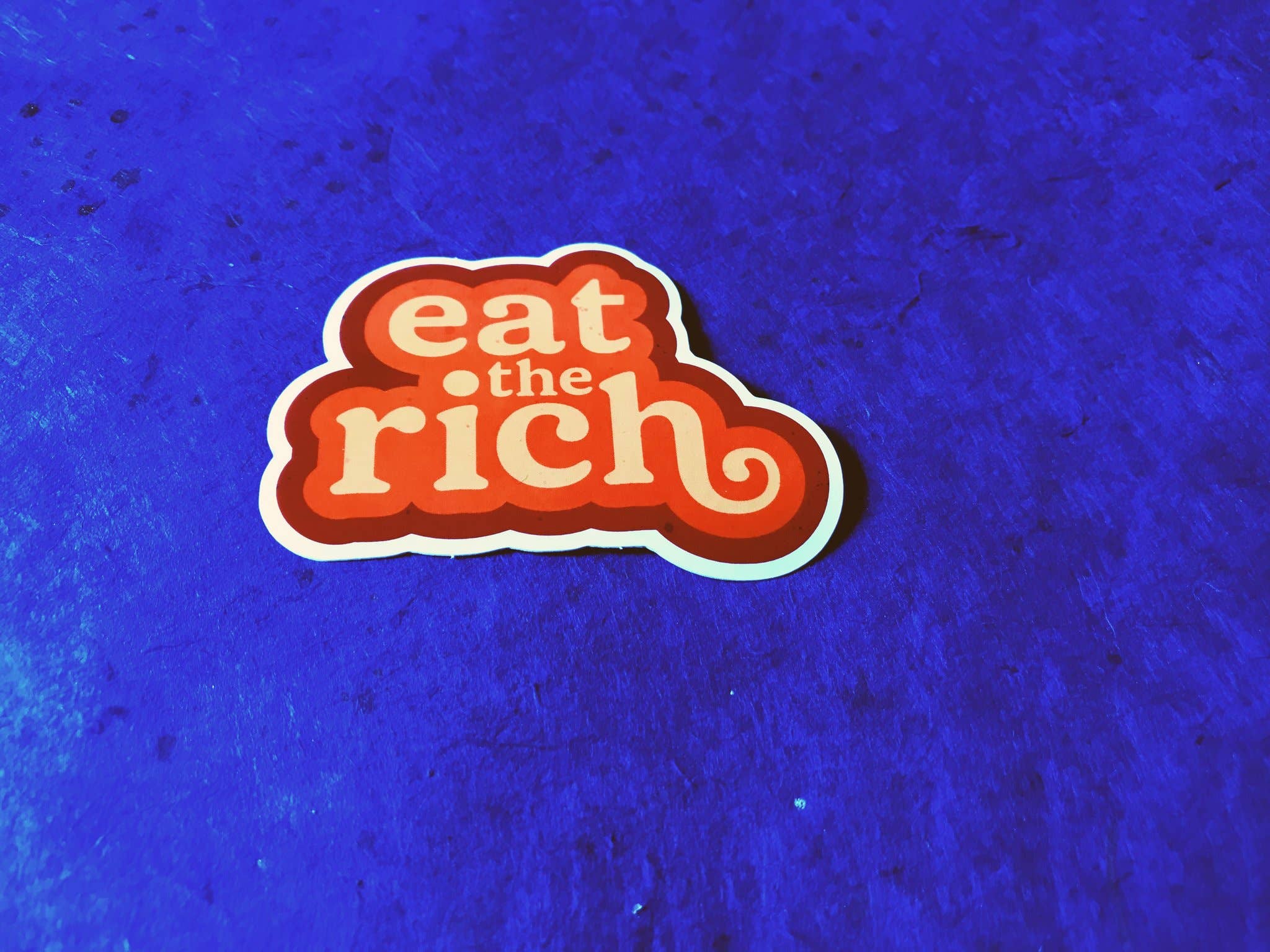 TheThirdArrow – Engroshandel Klistermærke – Spis den rige klistermærke2