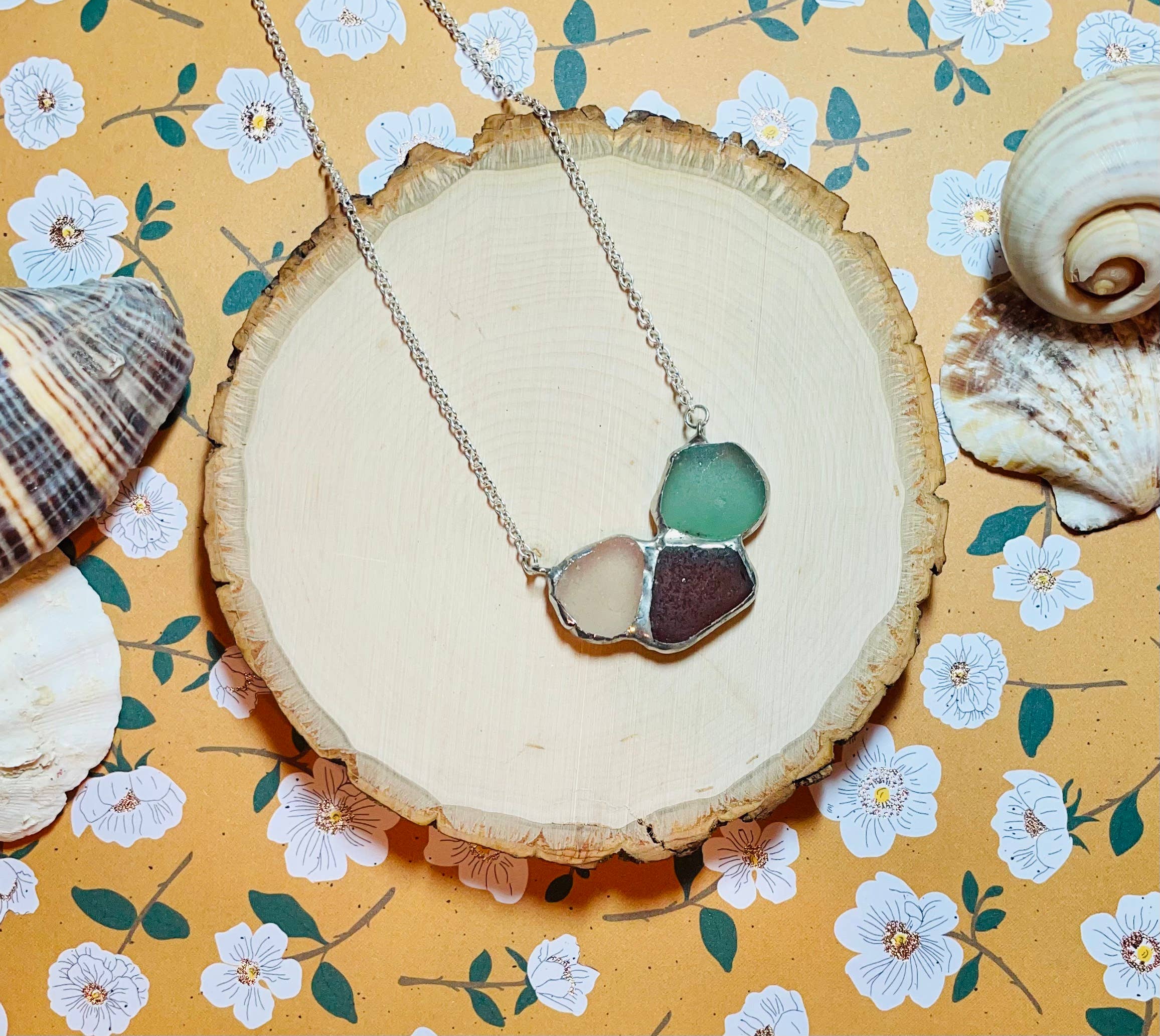 Cyn Elizabeth Studios - Wholesale Pendant/Charm Necklace - Shoreline Souvenir Sea Glass Necklace2