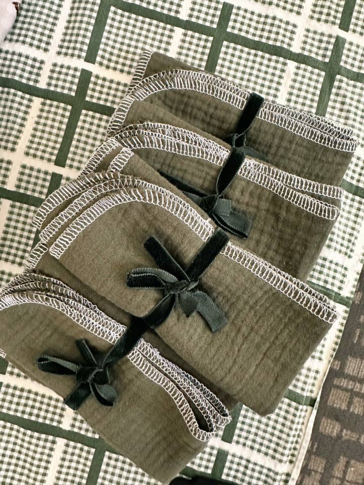 100% cotton muslin washcloth for wholesale by Purpose & Planet