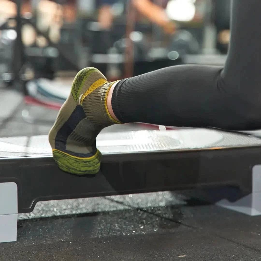 Runners Essentials by Without Limits - Wholesale Socks - Unisex - Cushioned Anti Blister Ankle Running Socks for Men and Women9