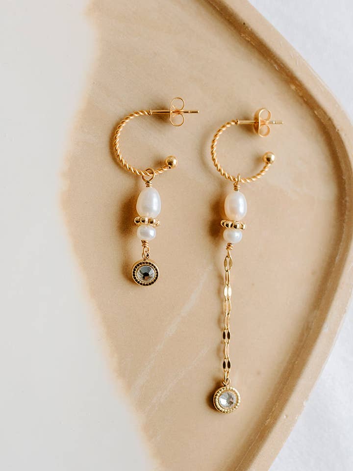 Mini Capucine Creoles - Freshwater Pearls for wholesale by SIKA BIJOUX