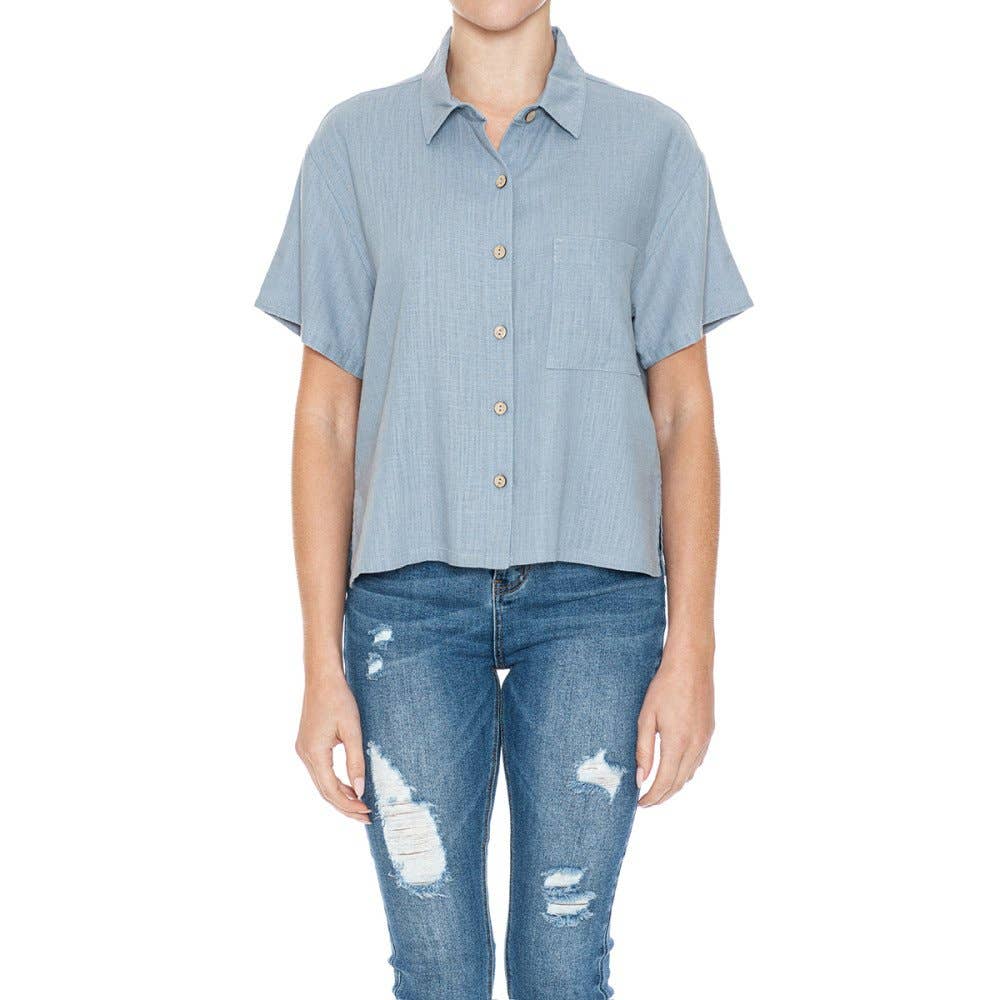 Paperdoll – wholesale Buttoned-down shirt – Women's – LINEN BLEND SHORT SLEEVE BUTTON DOWN CROP CAMP SHIRT2