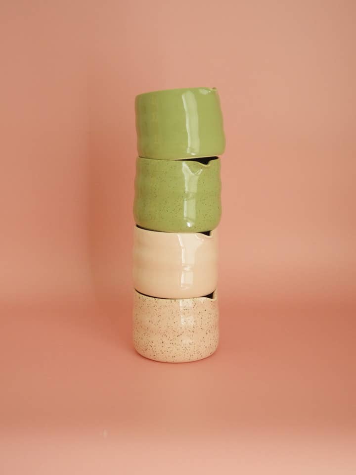 Matcha bowl (Wavy) for wholesale by Lilas Clayground