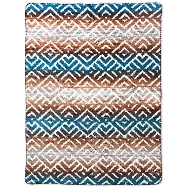 TWIN REVERSIBLE JACQUARD BLANKET BERNANDINO for wholesale by Earth Ragz