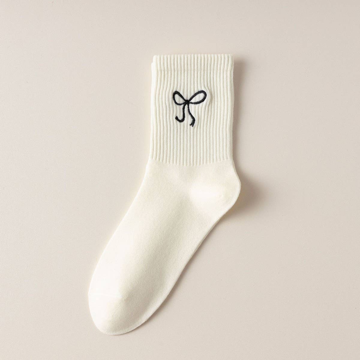 ACCITY - Wholesale Socks - Women's - WOMEN'S EMBROIDERED BOW CREW SOCKS_CWMS09211