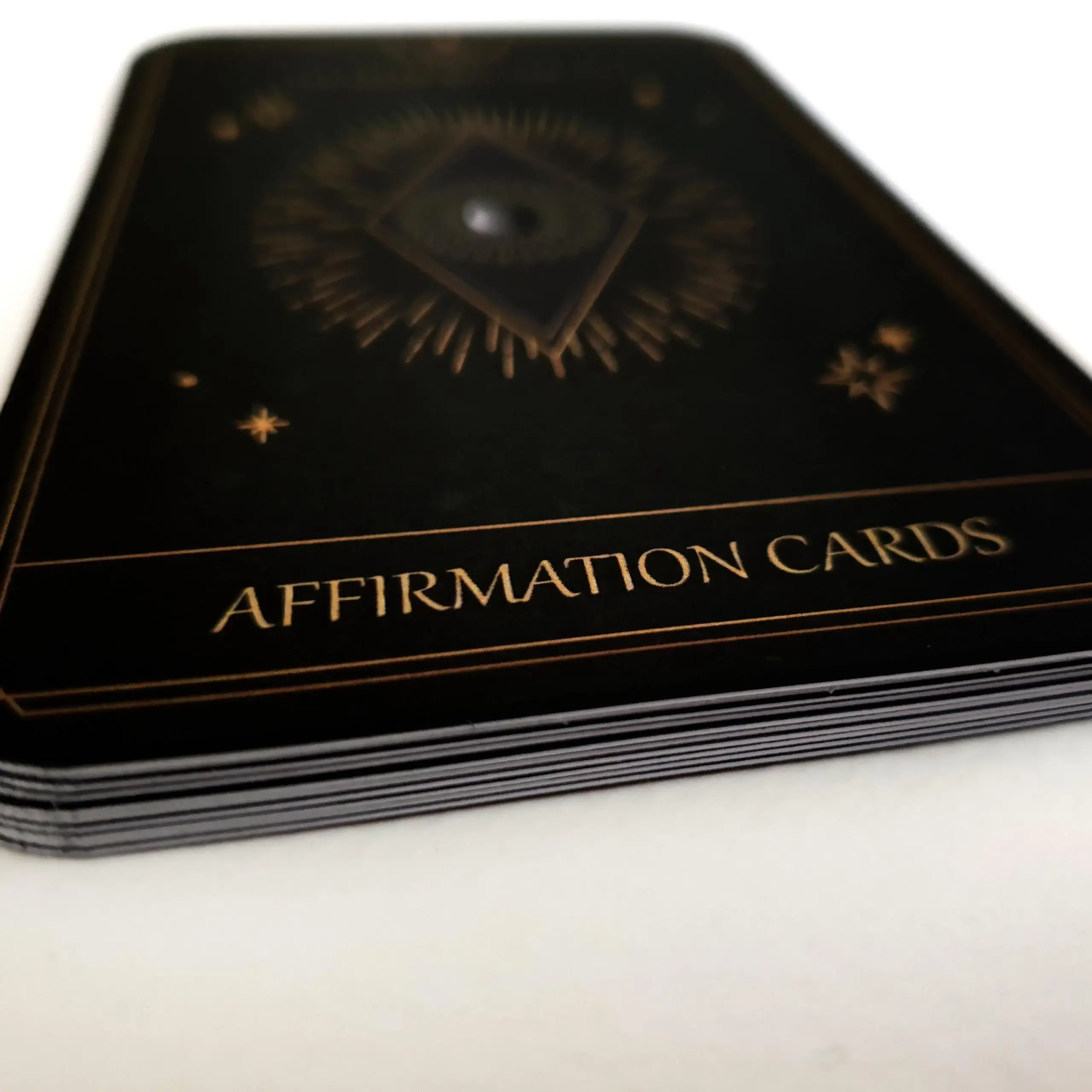 LA MUCI DESIGN - Wholesale Tarot Cards - Oracle 10 Deck – Minimalist Affirmation & Guidance Cards3