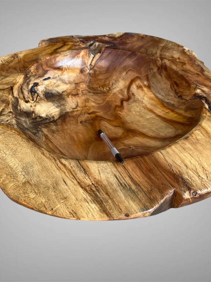 Teak trä snidad skål från Bali för wholesale av Batik Indah