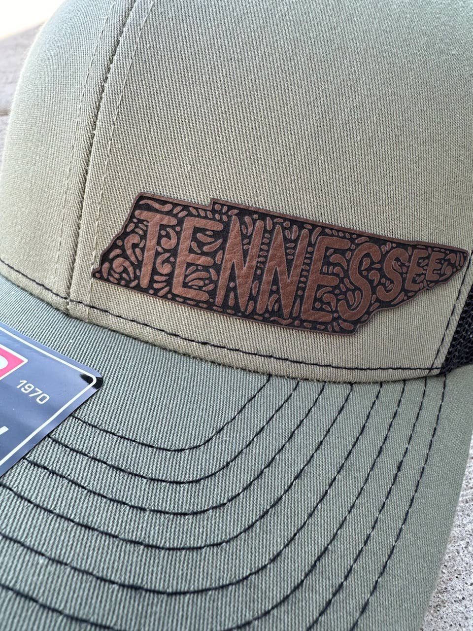 MT ENGRAVED – Großhandel Trucker-Cap – Unisex – Patchhut aus Leder im Bundesstaat Tennessee 1