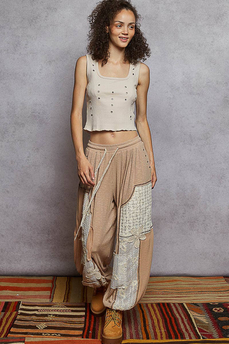 Pol Clothing - Wholesale Pants - Women's - Solid pattern patch detail rib knit jogger pants1