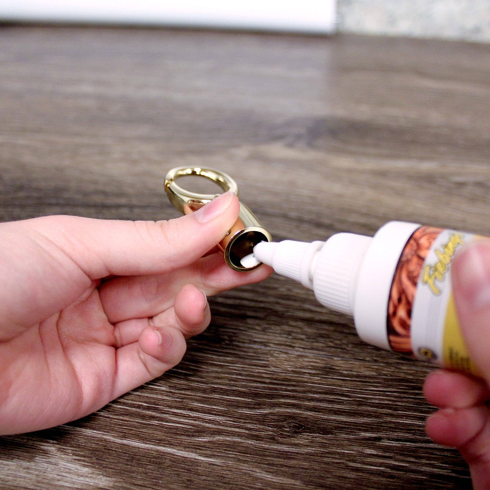 Realeather - Wholesale Craft Supplies - Leathercraft Adhesive2