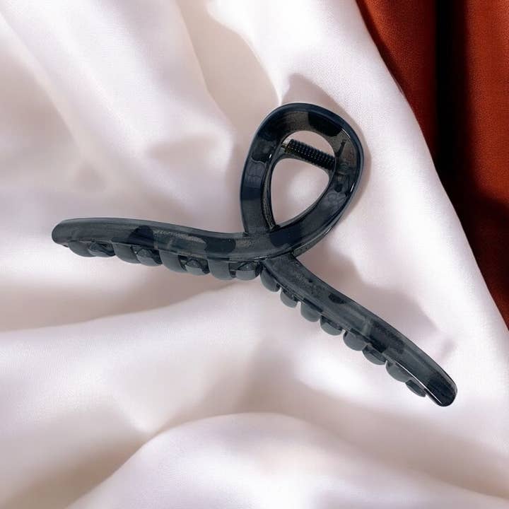 BYREN | ÉLINE L'ATELIER - Wholesale Hair Clip - Women's - Glossy hair clip QG09
