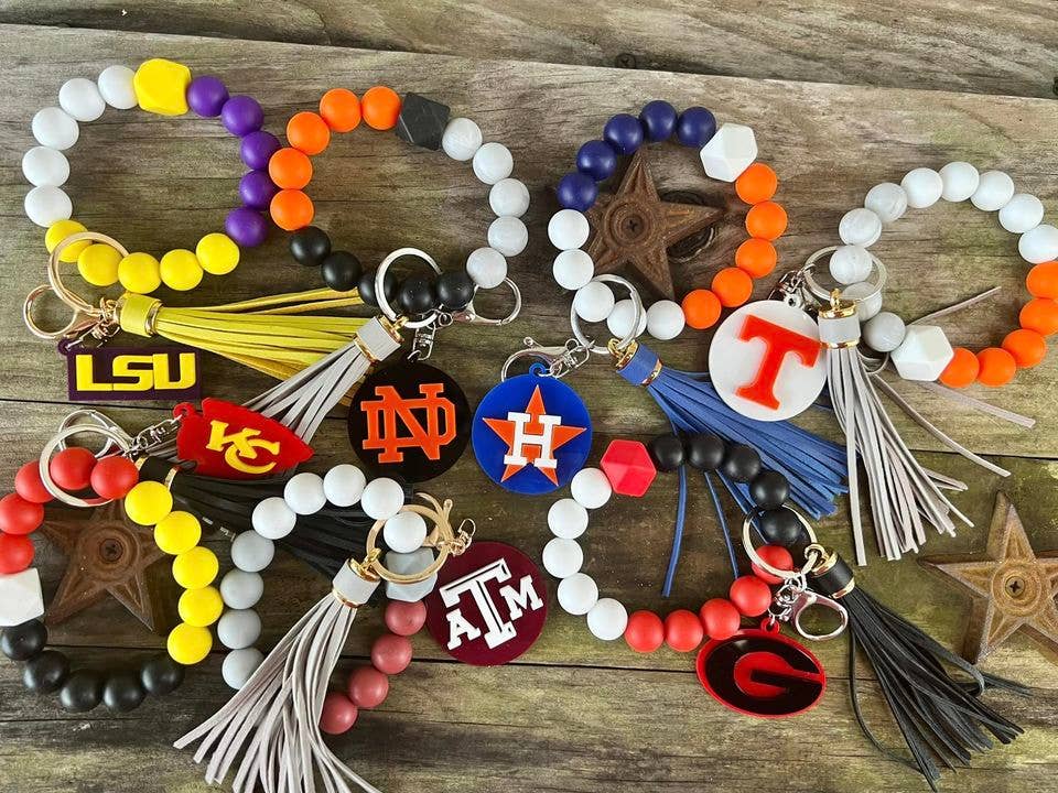 BMR Designs - Wholesale Keychain Bracelet - CUSTOM School Spirit Wristlet - GAME DAY - Team Spirt1