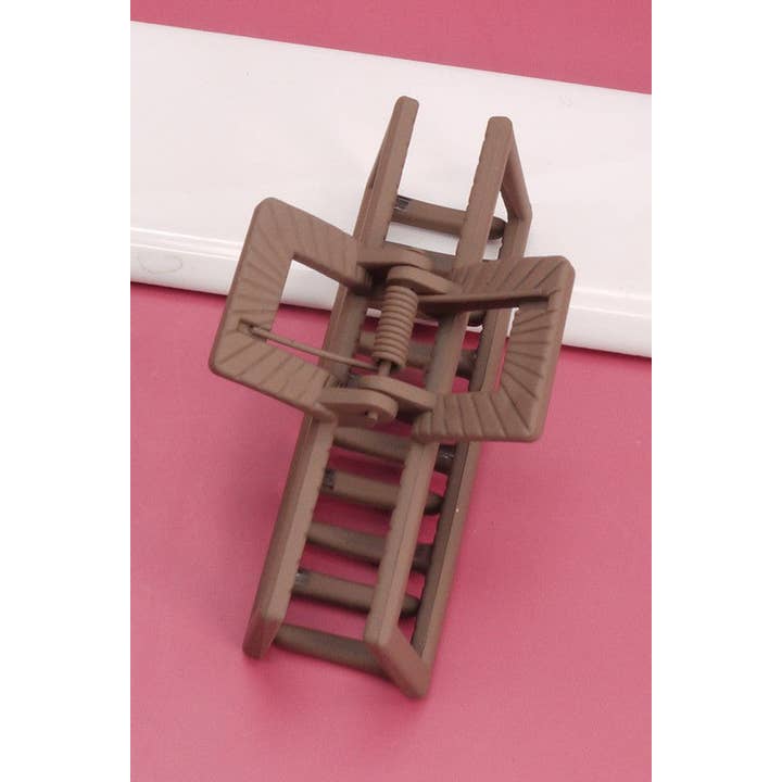 JOSSLYN by wall to wall - Wholesale Hair Clip - Women's - LARGE BIG BOLD OPEN HAIR CLAW CLIP | 40H40810