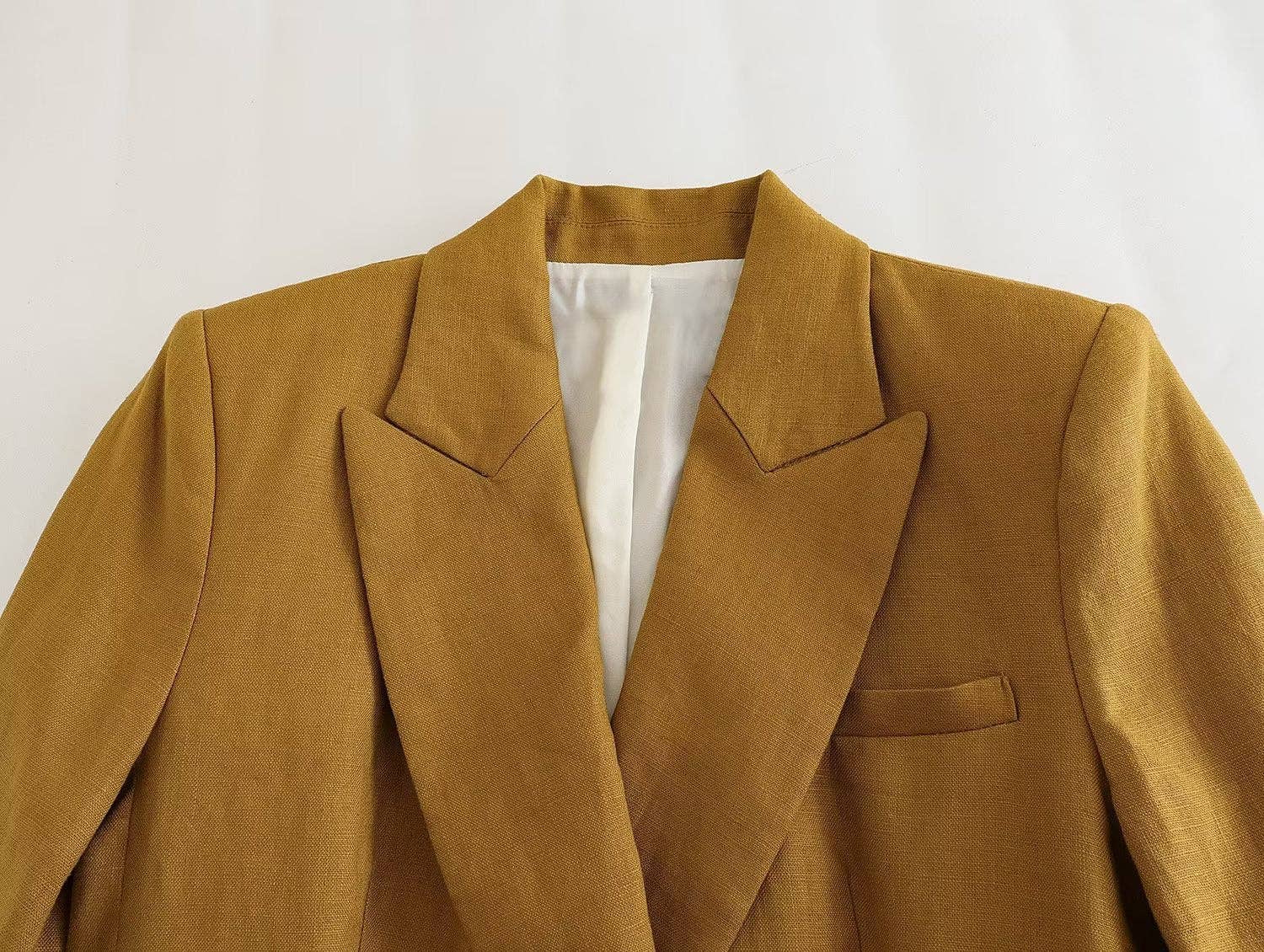 Marayn - Wholesale Suit Set - Women's - Linen Suit Set Blazer Vest and Trousers  Chic Export101