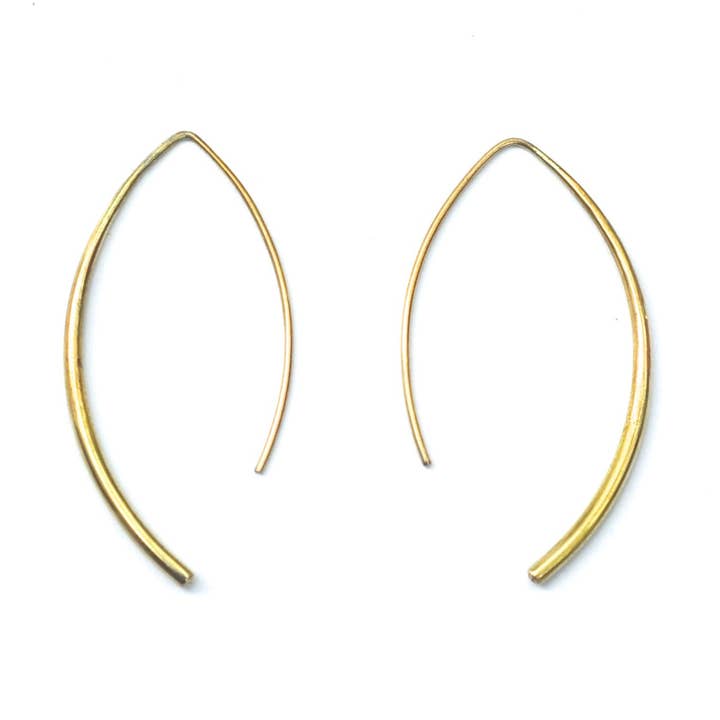 Curve Earrings for wholesale by Meyelo