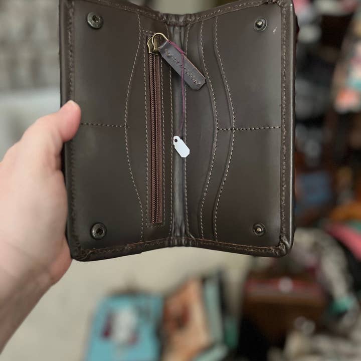 Cedar Hill Country Market - Wholesale Wallet - Women's - Western Genuine Hand Tooled Leather Wallet3
