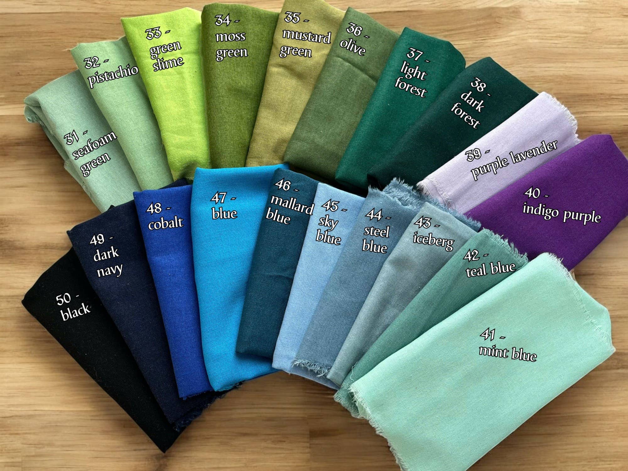 EmbroideryNTA - Venta al por mayor Delantales - Delantal de lino bordado a mano con estilo vintage y flores silvestres5