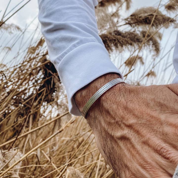 Christina Christi - Wholesale Bangle Bracelet - Silver Bangle Bracelet Men3