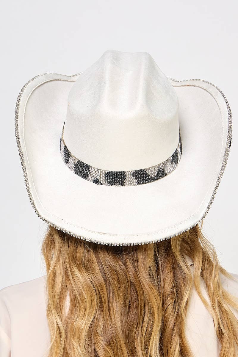 Collections by Fame Accessories - Wholesale Fedora - Dames - Rhinestone bezaaid koeienpatroon western cowboyhoed2