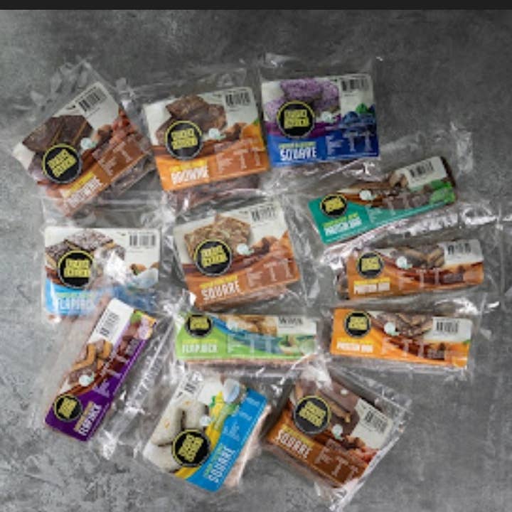 6 PACK SNACKS - Wholesale Snack Bar - Chocolate Coconut Flapjack3