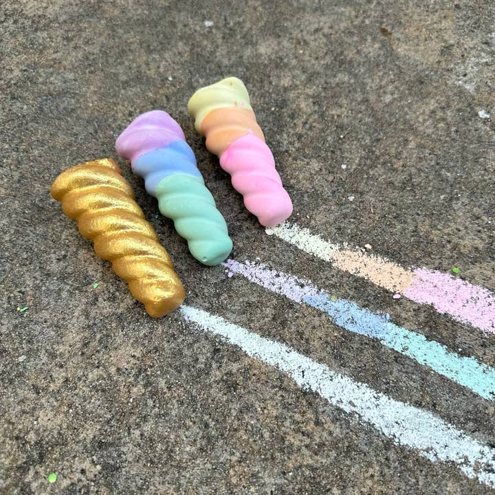TWEE made for little hands - Wholesale Chalk - RAINBOW UNICORN HORN | HANDMADE SIDEWALK CHALK | BEST SELLER1