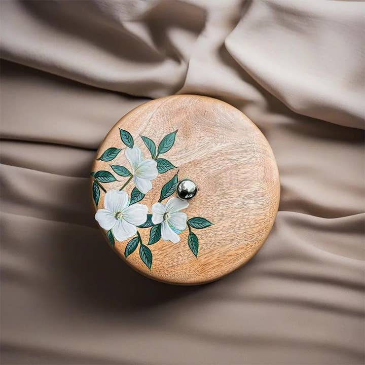 Natural Caja Roti de madera pintada a mano y hecha a mano con madera de Sheesham de venta al por mayor en Faire
