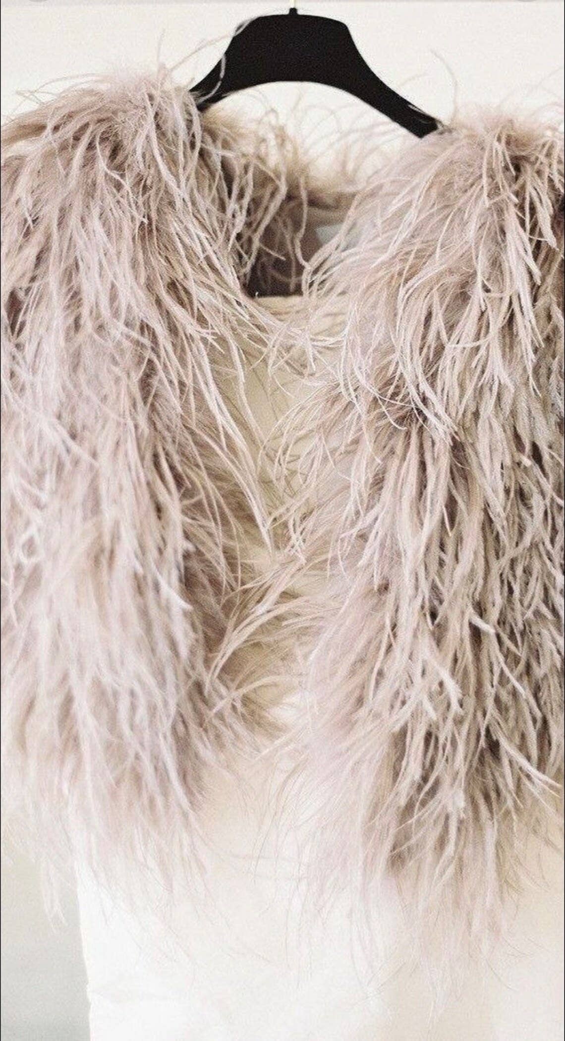 PETRA KARA BRIDAL – Großhandel Cape – Damen – Vorbestellung Straußenfedern Bolero-Cape4