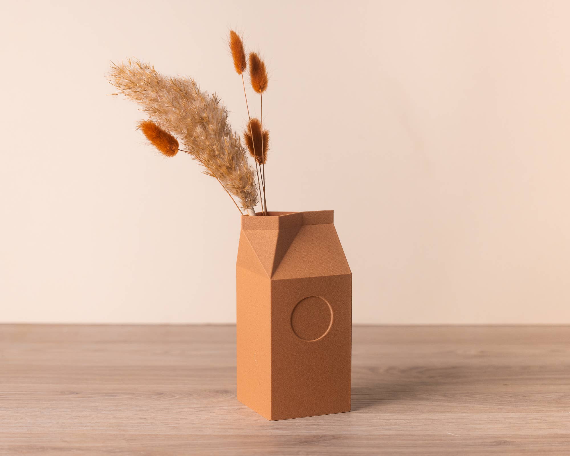 Copo Design - Wholesale Vase - Dried flowers Vase - Wood based and plastic free -  Milk6