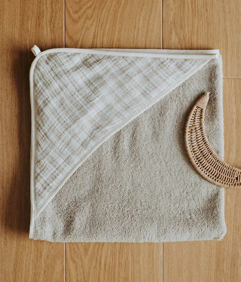 Manufacture des bébés français - Wholesale Hooded Towel - Kids & Baby - Vichy Galet bath cape1