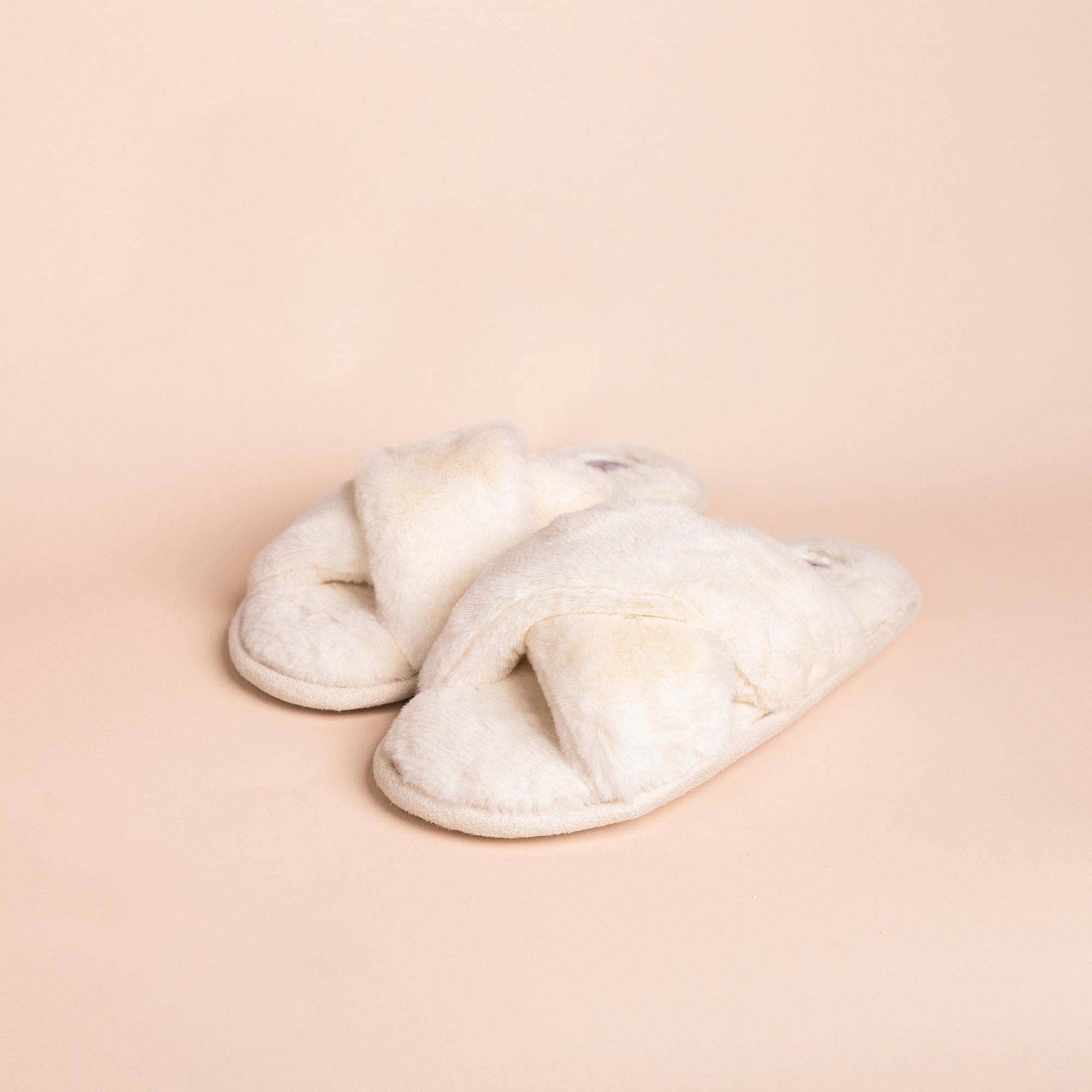 The Whole Bride - Wholesale Slippers – Women's - Fluffy Slippers7