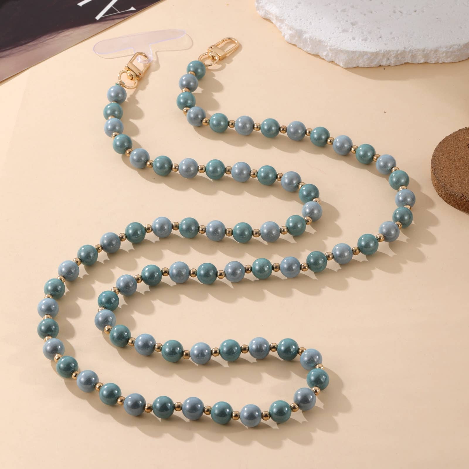 Lovelika - Wholesale Phone Case - Women's - Phone chain - Georgina3